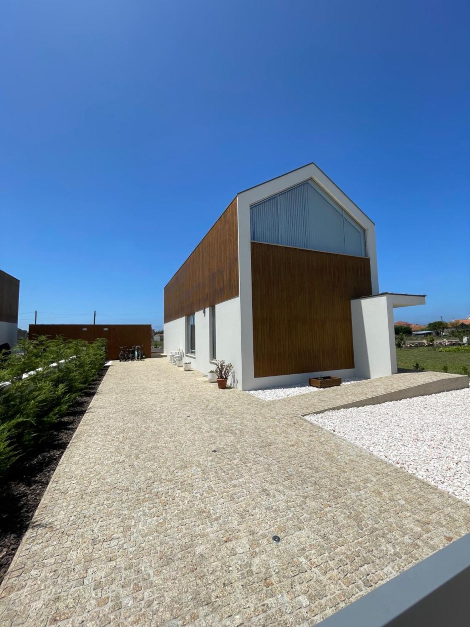 فيلا Modern Barn House In Countryside Murtosa المظهر الخارجي الصورة